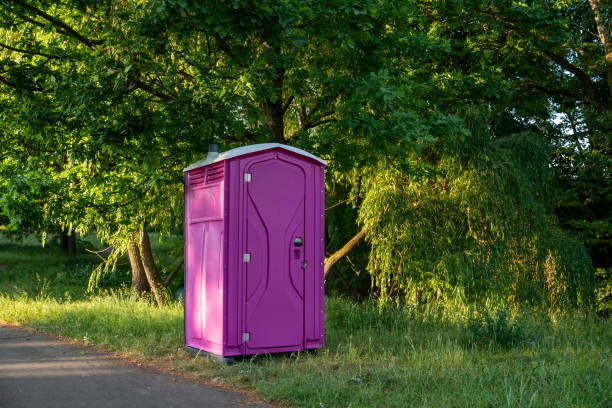 Best Emergency porta potty rental  in Montrose, MN